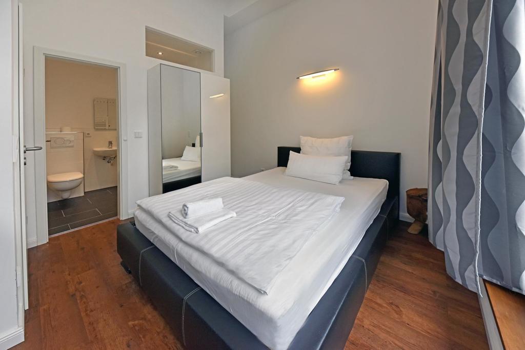 Bananas Hotel And Guesthouse Berlin Kültér fotó